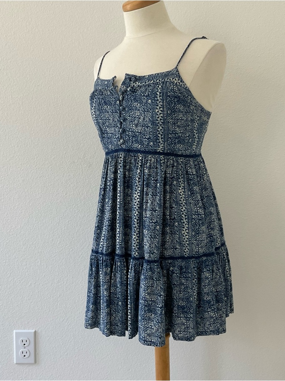 Urban Outfitters Honey Tiered Mini Dress S